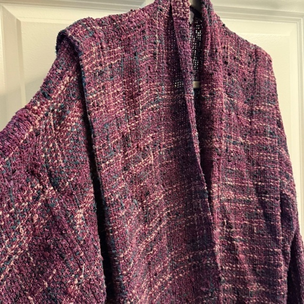 Vintage LEIGH 1970's Women's Purple HAND Knit Sweater Large